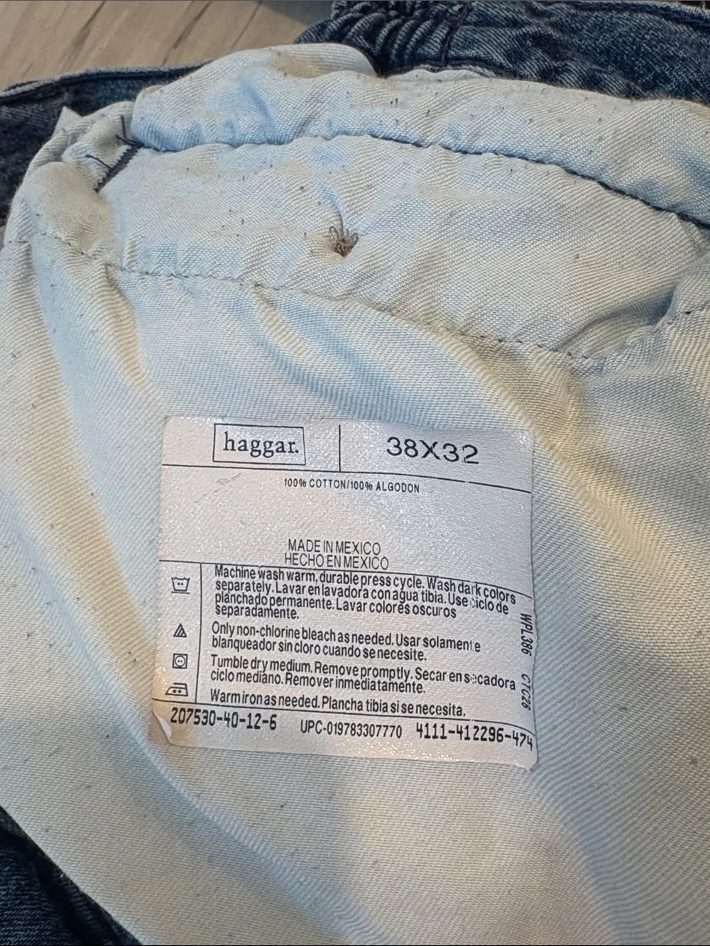 Haggar Generations Pleated Denim Jeans Mens 38x32 100% Cotton